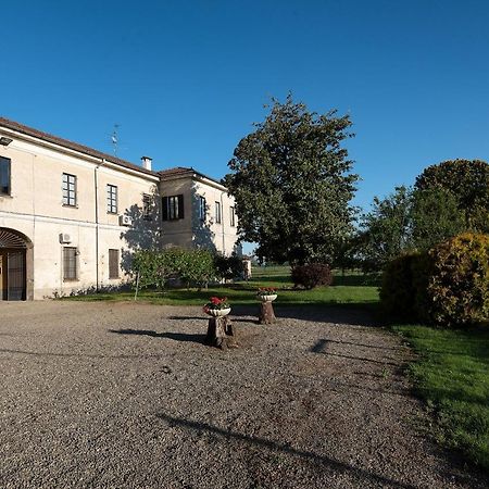Agriturismo Cascina Graziosa Cameriano Buitenkant foto