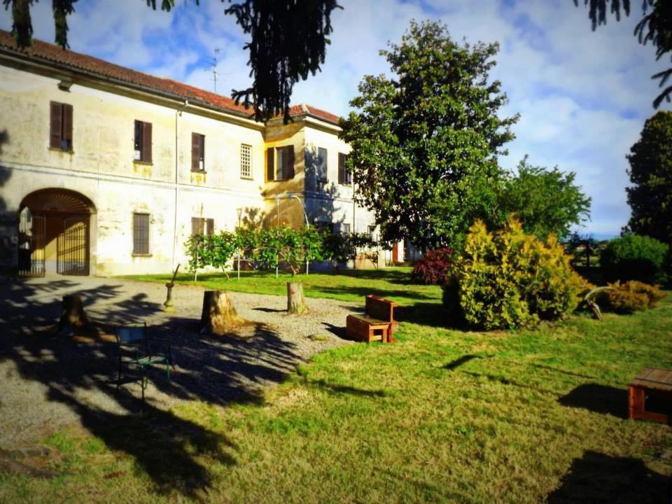 Agriturismo Cascina Graziosa Cameriano Buitenkant foto